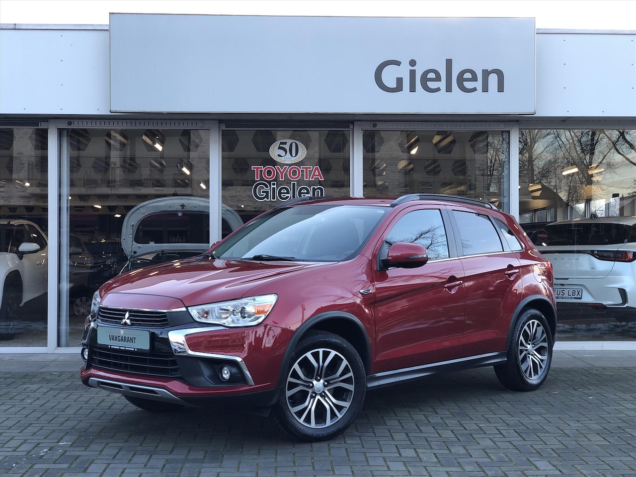 Mitsubishi ASX - 1.6 117pk ClearTec Intro edition | Trekhaak, Lichtmetalen velgen, Cruise control, Climate - AutoWereld.nl