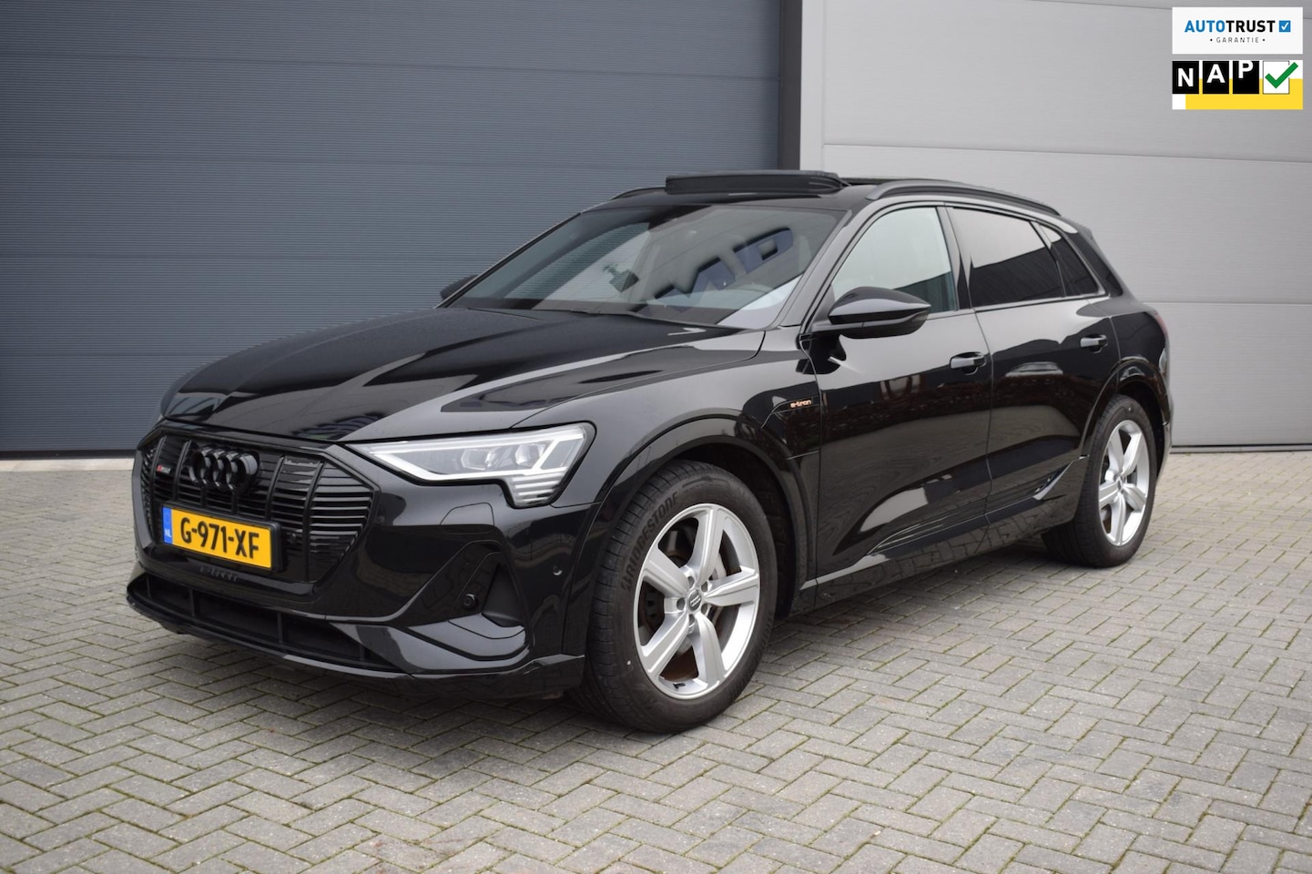 Audi e-tron - E-tron 50 quattro Launch edition Black 71 kWh ORG.NED / PANORAMADAK / NAP / ADAPT.CRUISE / - AutoWereld.nl