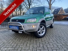 Toyota FunCruiser RAV4 - 2.0i Softtop