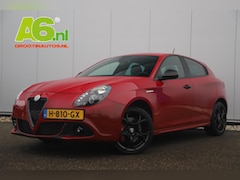 Alfa Romeo Giulietta - 1.6 JTDm Sport Automaat 18 inch LMV Rosso Alfa Navigatie Clima Cruise Stoelverwarming Park