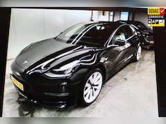 Tesla Model 3 - Long Range AWD 75 kWh 19" LM / AUTOPILOT / LEER / PANODAK / 1e EIG / INCL.BTW