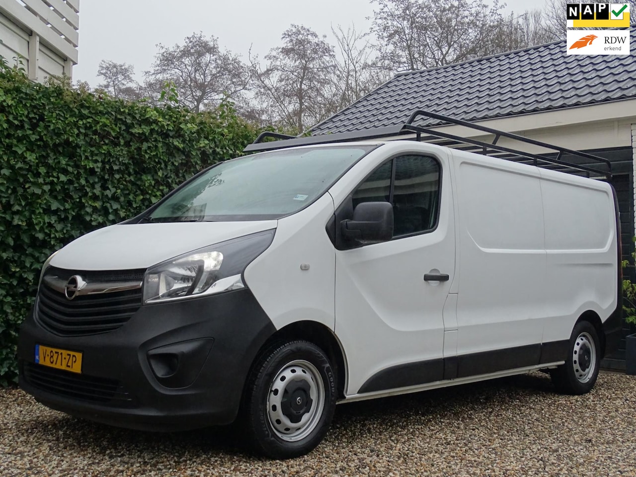 Opel Vivaro - 1.6 CDTI L2H1 Sport EcoFlex | EX BTW | Imperiaal | Trekhaak | Euro6 - AutoWereld.nl