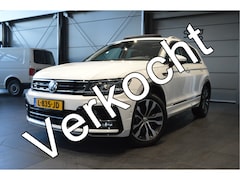 Volkswagen Tiguan - 2.0 TSI 4Motion R-LINE navi pano camera trekhaak 19 inch 180 pk