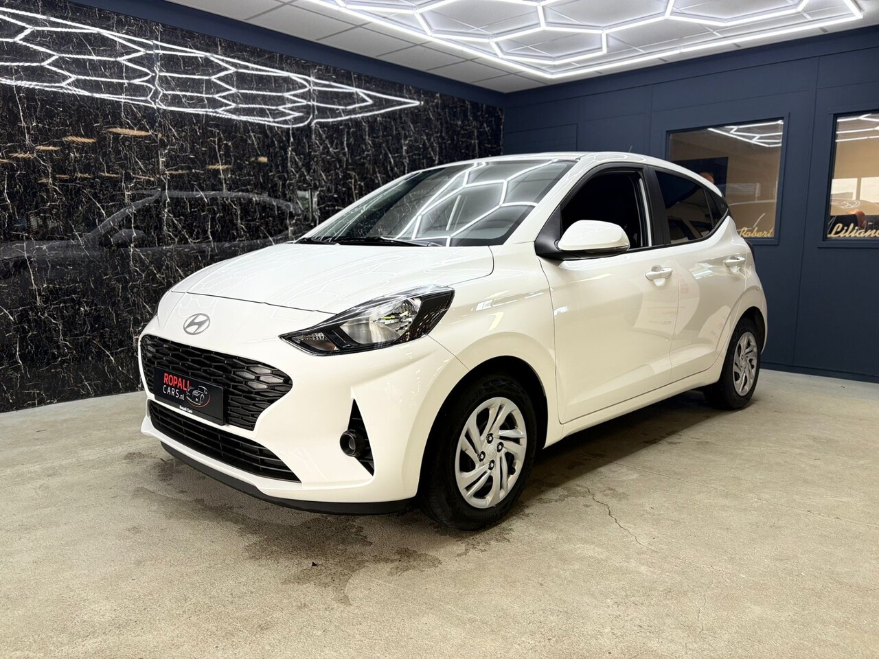 Hyundai i10 - 1.0 Automaat Comfort I Navigatie I Airco - AutoWereld.nl