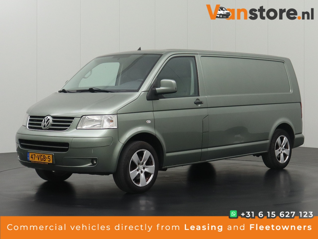 Volkswagen Transporter - 2.5TDI 130PK Lang | Airco | 3-Persoons | Trekhaak - AutoWereld.nl