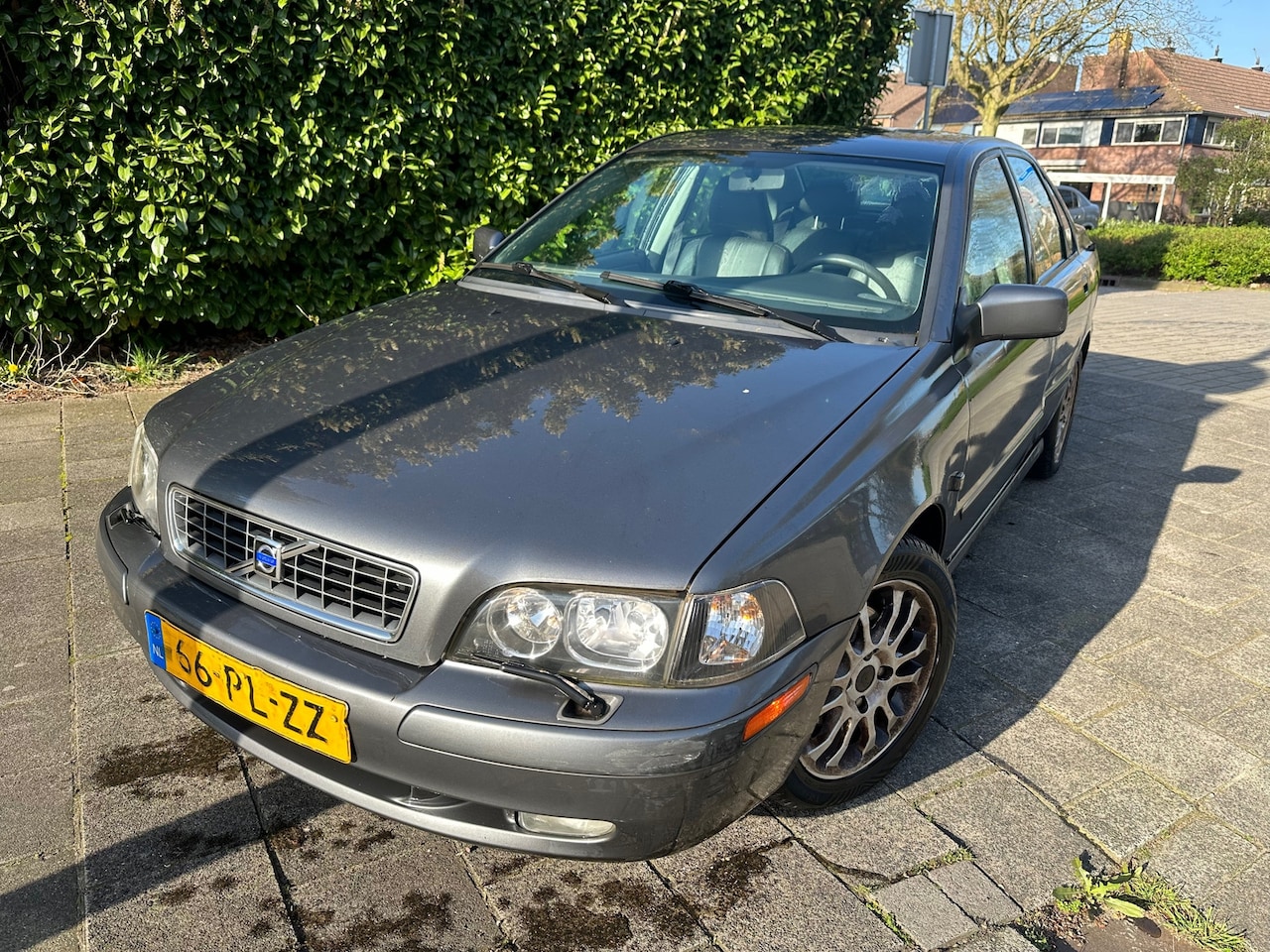 Volvo S40 - MET LEER, CRUISE CONT, AIRCO & APK! - AutoWereld.nl