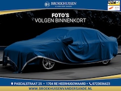 Volkswagen T-Roc - 1.5 TSI Style 150pk Automaat / Navigatie / Trekhaak