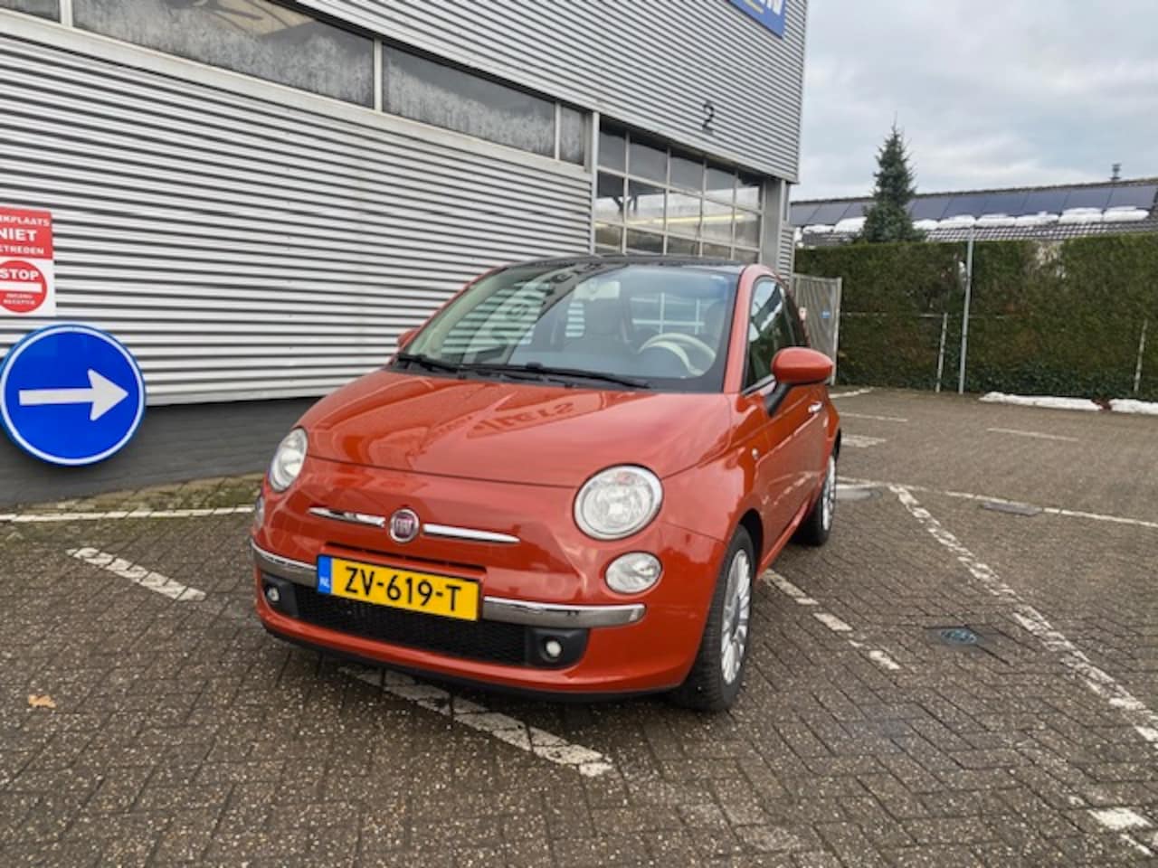 Fiat 500 - 1.2 Lounge / Airco / Panoramadak / All-in prijs! - AutoWereld.nl