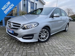 Mercedes-Benz B-klasse - 180 Business Solution | Navigatie, Camera, Cruise Control, LED, Parkeersensoren V+A, 16" L