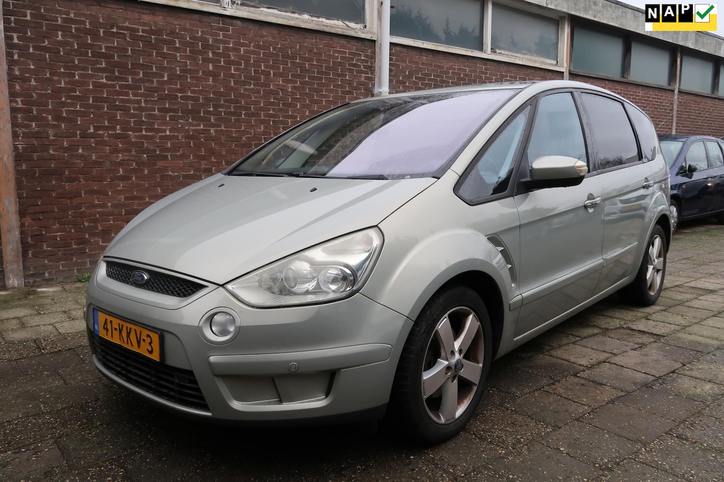 Ford S-Max - 2.3 Titanium Limited 2.3 Titanium Limited, AUtomaat, LM velgen, Climate control, Navigatie, half lederen bekled - AutoWereld.nl