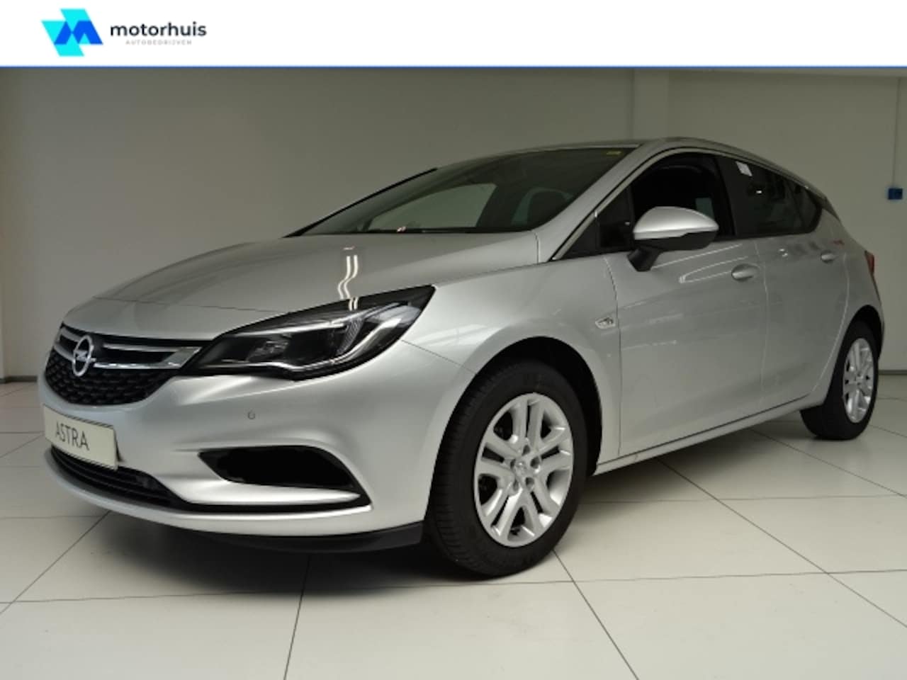 Opel Astra - 1.4 Turbo 150pk Online Edition / Navigatie / ECC / PDC / NAP - AutoWereld.nl