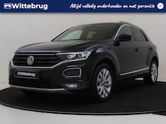 Volkswagen T-Roc - 1.5 TSI 150pk Sport Automaat | Stoelverwarming | Camera | Navigatie