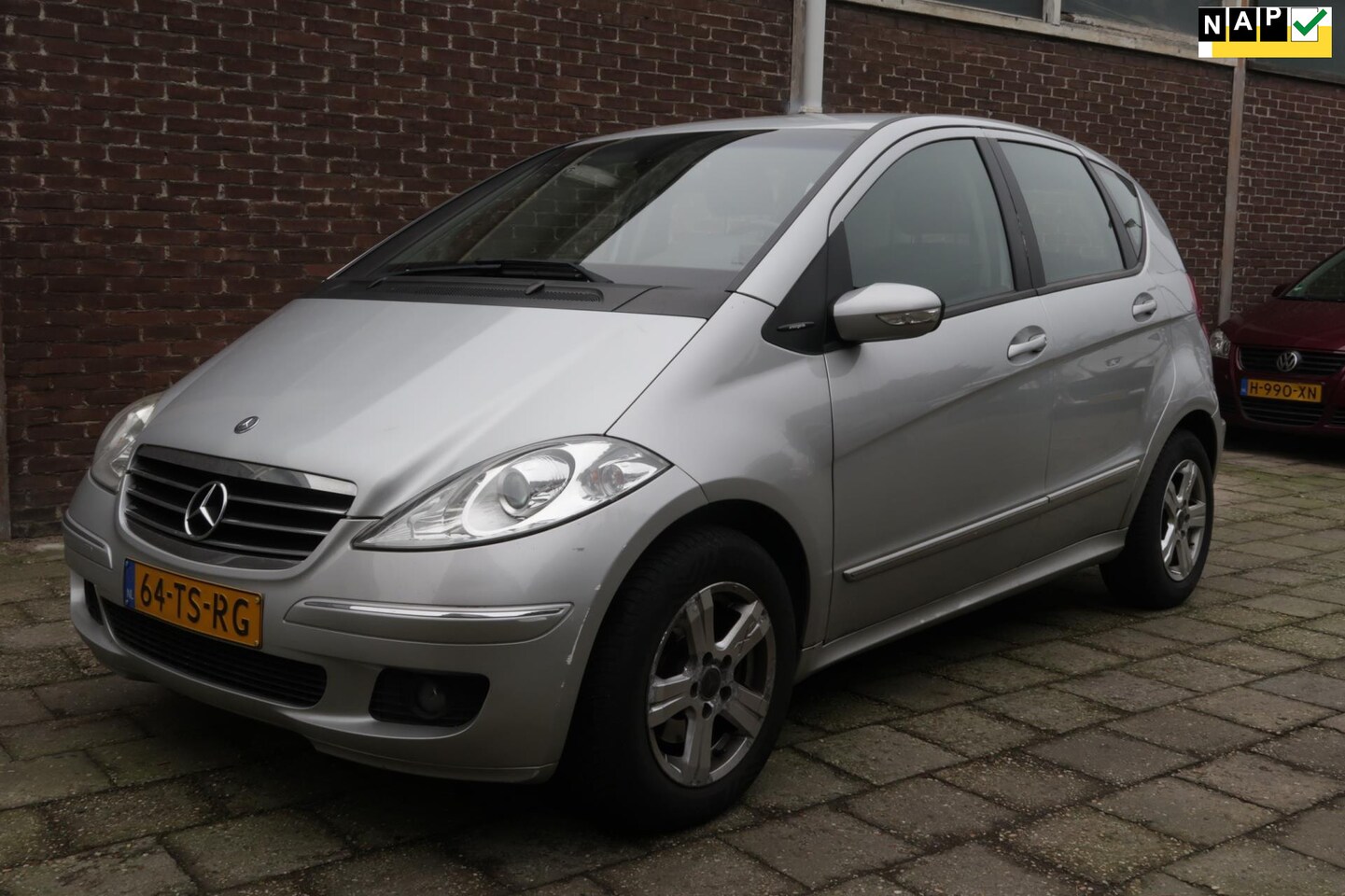 Mercedes-Benz A-klasse - 170 Avantgarde 170 Avantgarde, AUTOMAAT, 2 ELEKTRISCHE RAMEN + SPIEGELS, LM VELGEN, HALF LEDEREN BEKLEDIN - AutoWereld.nl