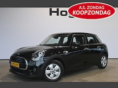 MINI Cooper - 1.5 Airco Navigatie LED Rijklaarprijs Inruil Mogelijk