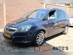 Opel Zafira - 1.8 Executive, Automaat/7zits/half lederen bekleding/Navigatie/trekhaak/lm velgen