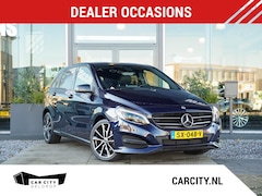 Mercedes-Benz B-klasse - 180 Ambition / Night / Stoelverwarming / 18" / LED / Sensoren / Navi / Cruise control