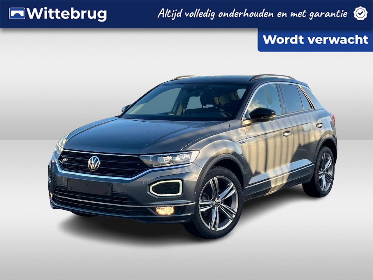 Volkswagen T-Roc - 1.5 TSI 150PK DSG R-Line / Panoramadak / Digitale Cockpit / R-Line Exterieur / Zwenkbare T - AutoWereld.nl