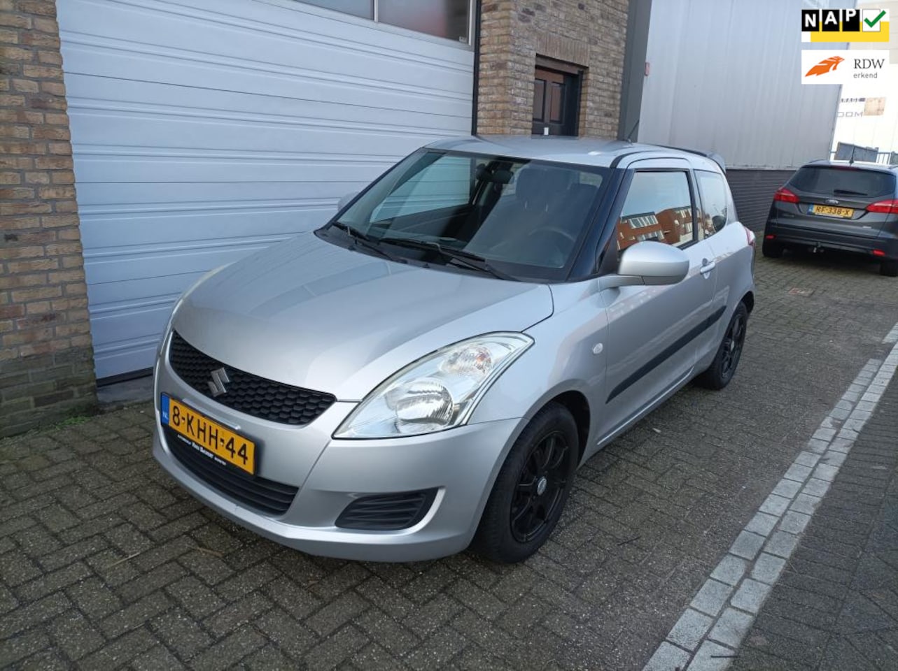 Suzuki Swift - 1.2 Comfort EASSS NL-Auto 100% dealeronderh. - AutoWereld.nl