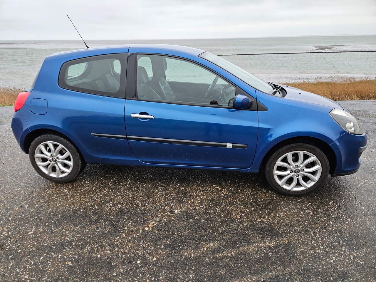 Renault Clio - 1.6-16V Dynamique S - AutoWereld.nl