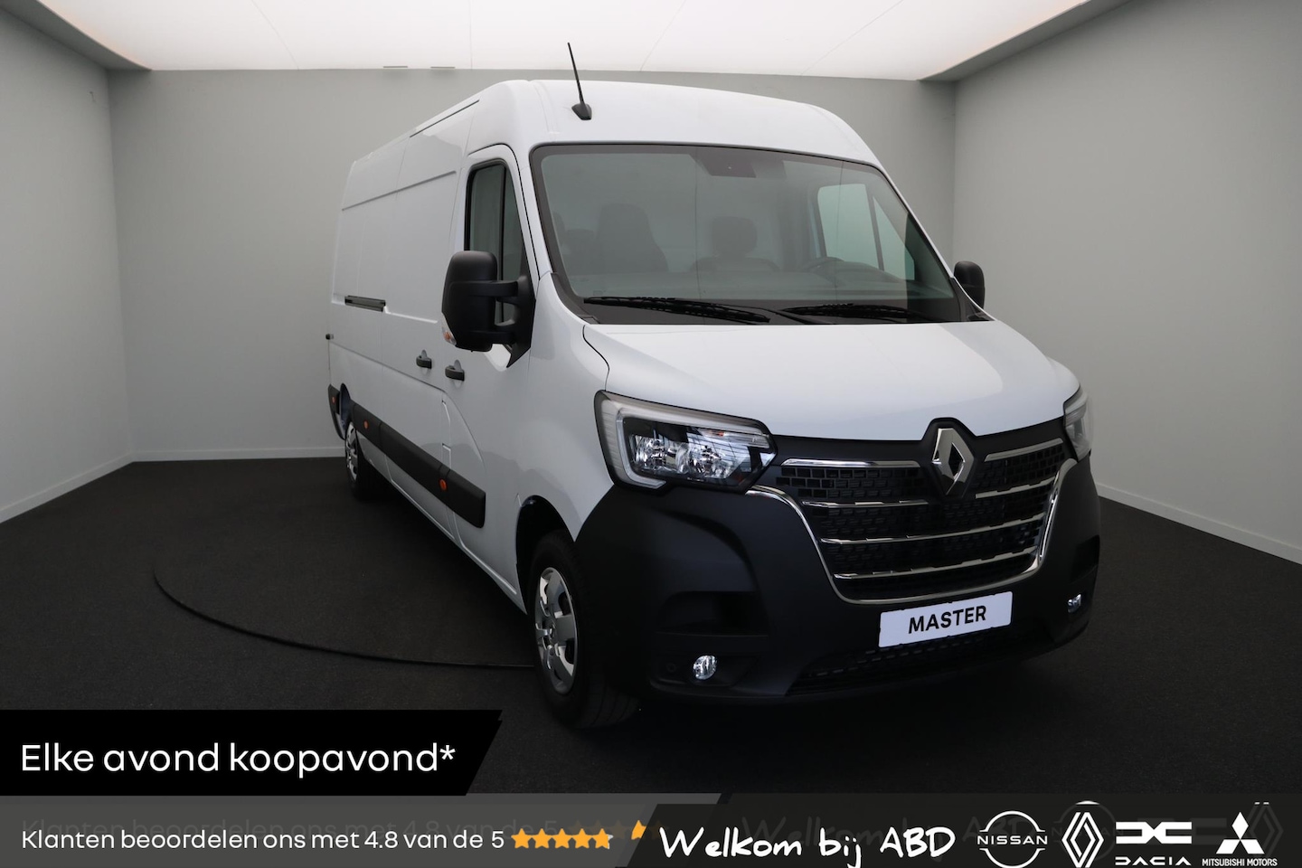 Renault Master - T35 2.3 dCi 135pk L3H2 Work Edition | Laadruimtebetimmering | Trekhaak | Vol opties! | - AutoWereld.nl