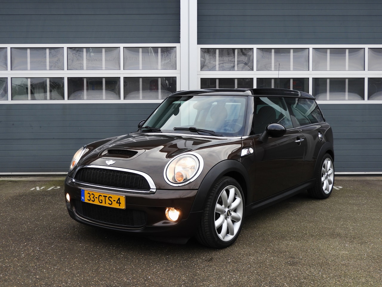 MINI Clubman - Mini 1.6 Cooper S AIRCO | PANORAMADAK | REVISIEMOTOR! - AutoWereld.nl