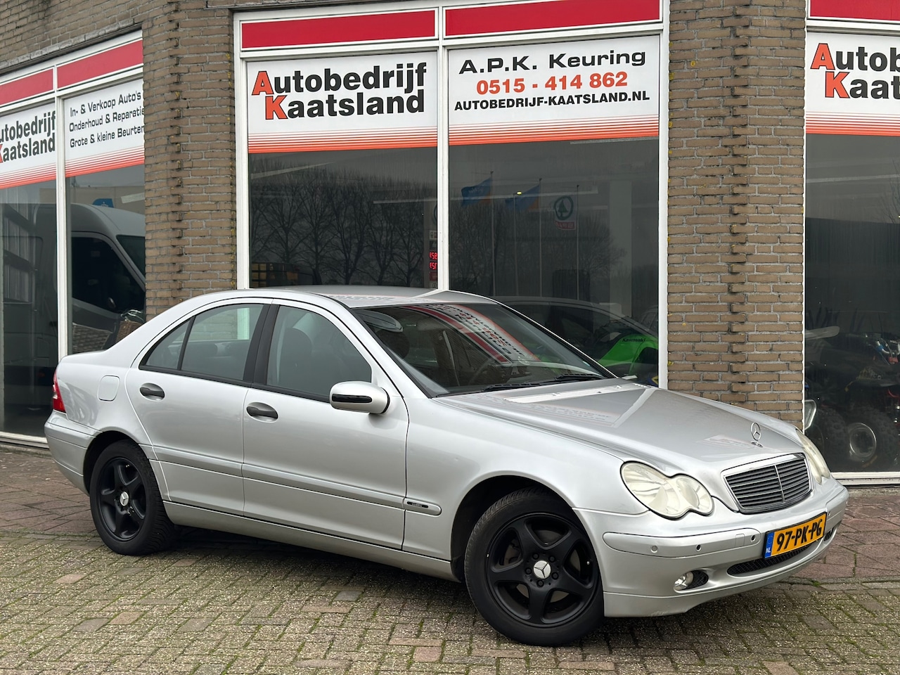 Mercedes-Benz C-klasse - 180 K. Classic - 6 Bak - PDC - Trekhaak - Cruise - Clima - AutoWereld.nl