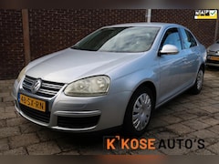 Volkswagen Jetta - 1.6 FSI Comfortline, Climate control, Trekhaak, Elektrische ramen + Spiegels, Cruise Contr