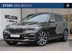 BMW X5 - xDrive45e High Executive xLine Automaat / Panoramadak / Laserlicht / Soft Close / Gesture