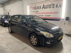 Hyundai i30 - 1.6i/AUTOMAAT/AIRCO