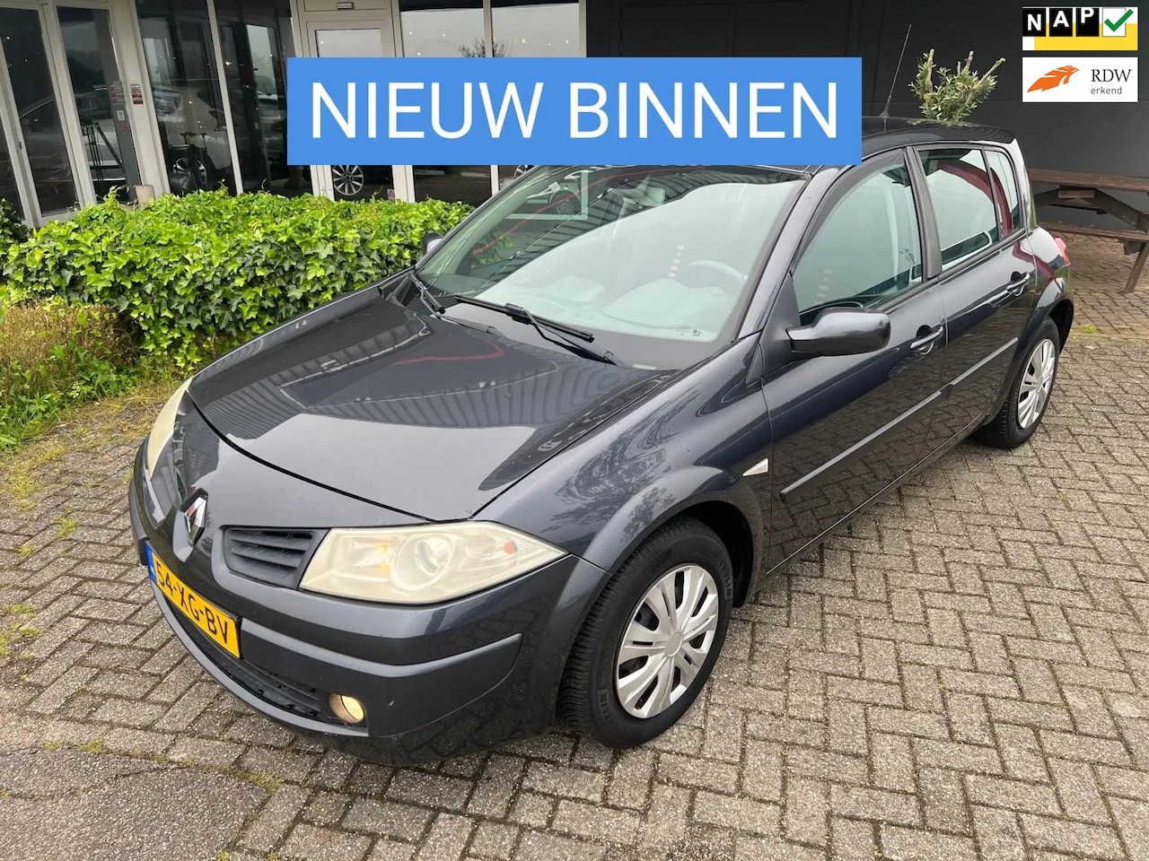 Renault Mégane - 1.6-16V Business Line ECC/ELEK PACK - AutoWereld.nl