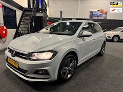 Volkswagen Polo - 1.0 TSI Comfortline Business