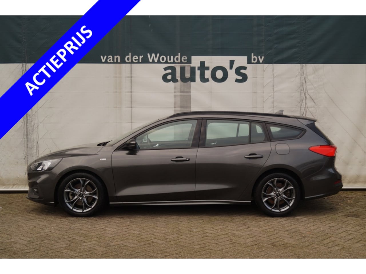 Ford Focus Wagon - 1.5 EcoBoost 182pk ST Line Business -LED-ECC- - AutoWereld.nl