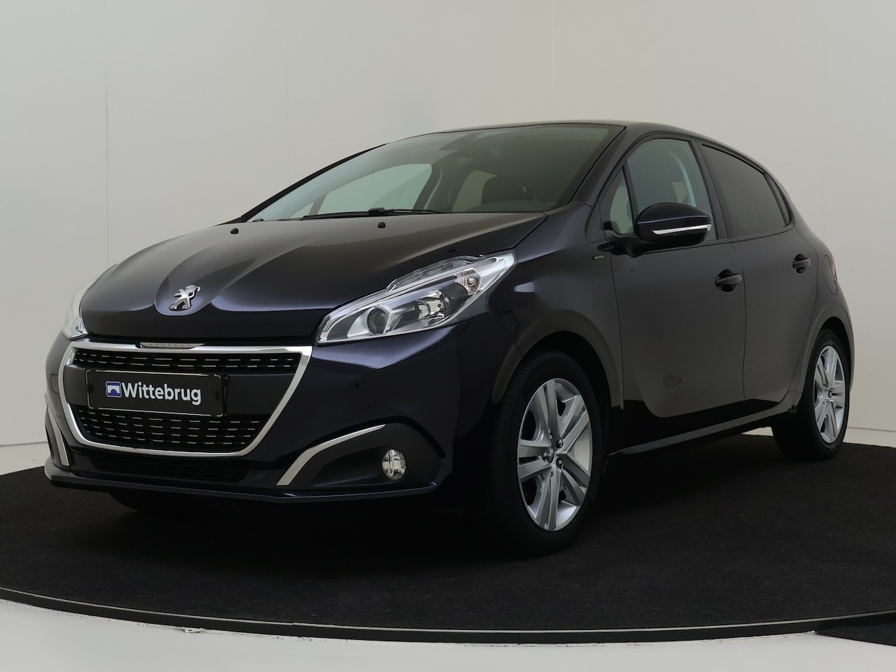 Peugeot 208 - 1.2 110PK Signature | Navigatie | Cruise control | Parkeerhulp | - AutoWereld.nl