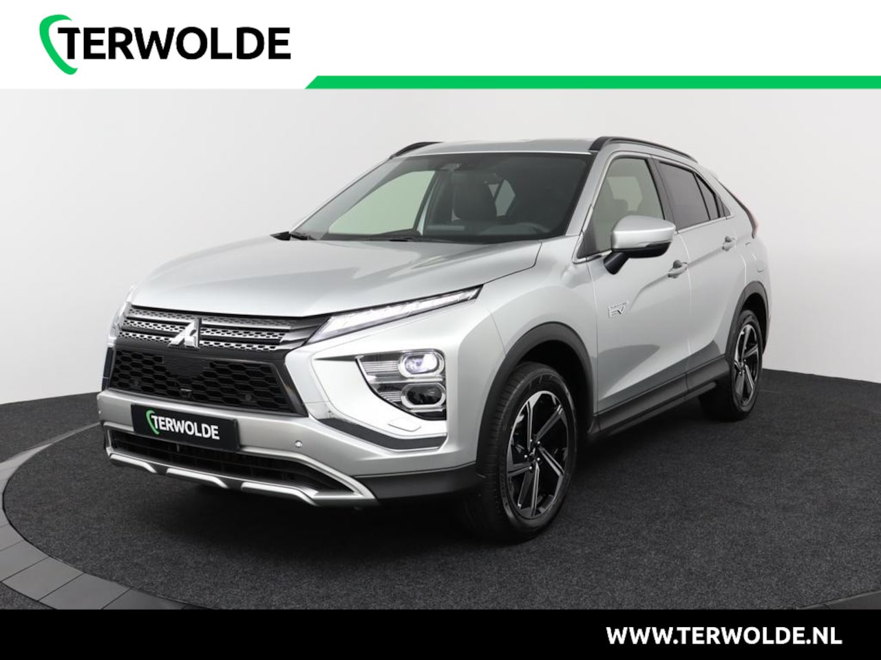 Mitsubishi Eclipse Cross - 2.4 PHEV Intense+ | Voorraad deal! | Led koplampen | TomTom-navigatie | Mitsubishi Remote - AutoWereld.nl