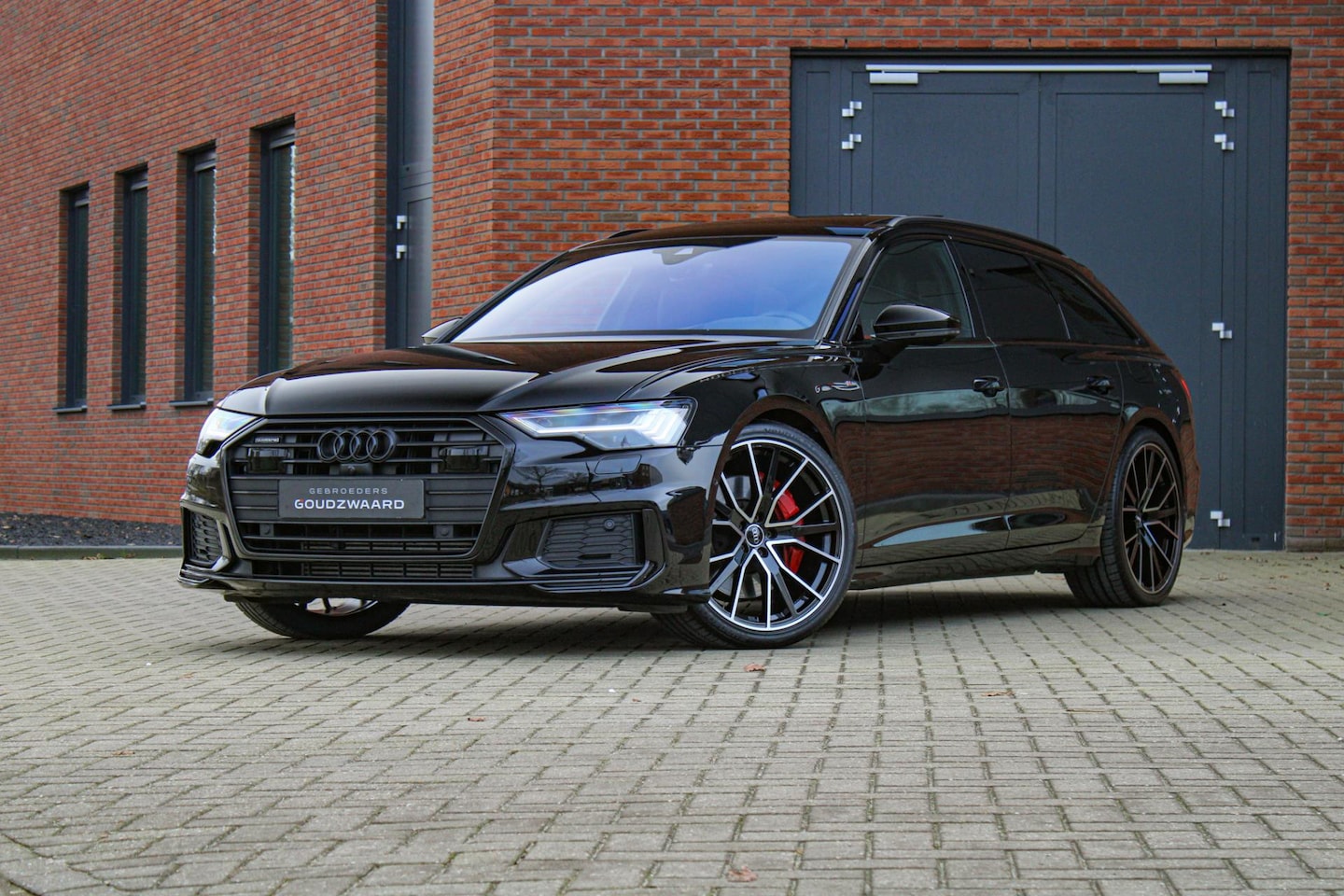 Audi A6 Avant - 55 TFSI e quattro Competition S-line | Matrix | Pano | HUD | Massage | Trekhaak elek. - AutoWereld.nl