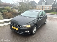 Volkswagen Polo - 1.0 TSI 95PK Comfortline Business NAVIGATIE CARPLAY CLIMATE CONTROLE PARKEERSENSOREN ZEER