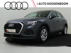 Audi Q3 - 45 TFSI e Business Edition | Stoelverwarming | Dodehoek detectie | LED verlichting | CarPl