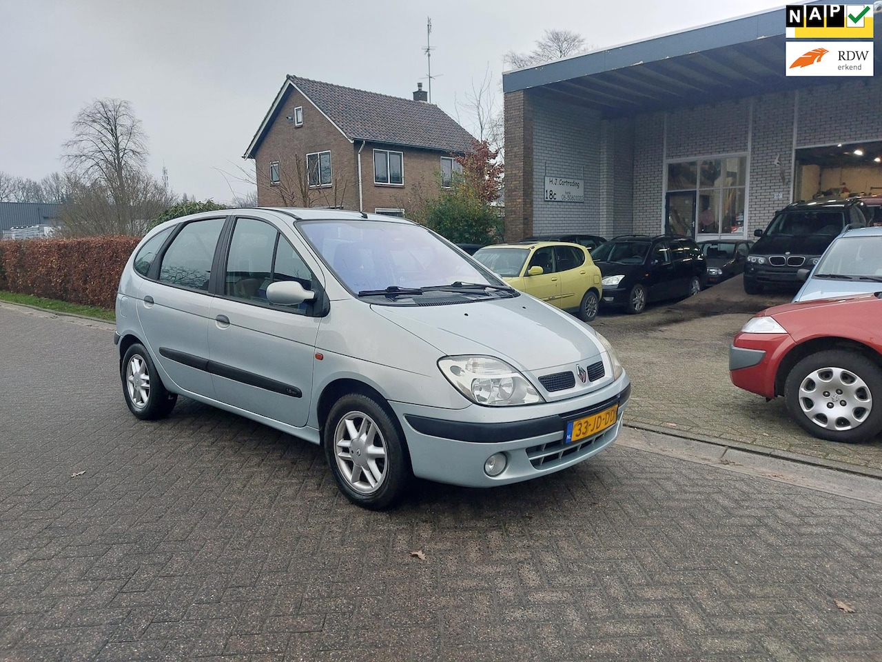 Renault Scénic - 1.8-16V Air 1.8-16V Air - AutoWereld.nl