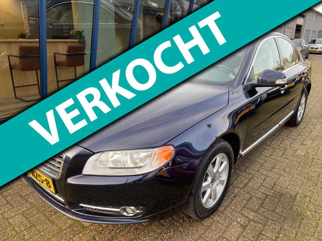 Volvo S80 - 2.5 T Summum NL Auto / LEER / NAVI / TREKHAAK - AutoWereld.nl