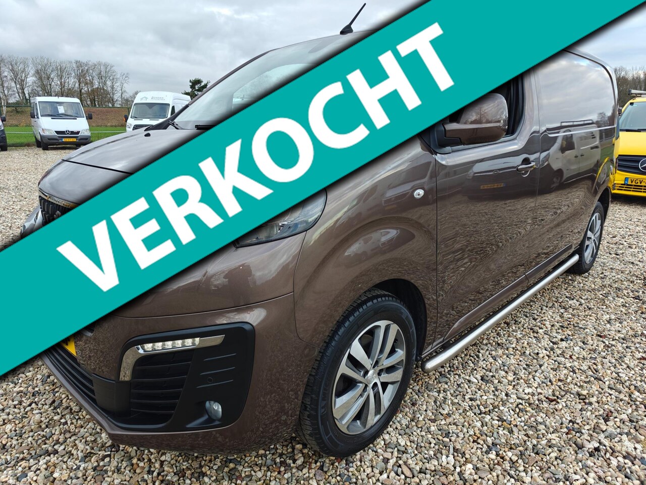 Peugeot Expert - 2.0 BlueHDI 120 Premium Pack , EURO 6 , camera , navi , cruise , 1e eig, nette bus. - AutoWereld.nl