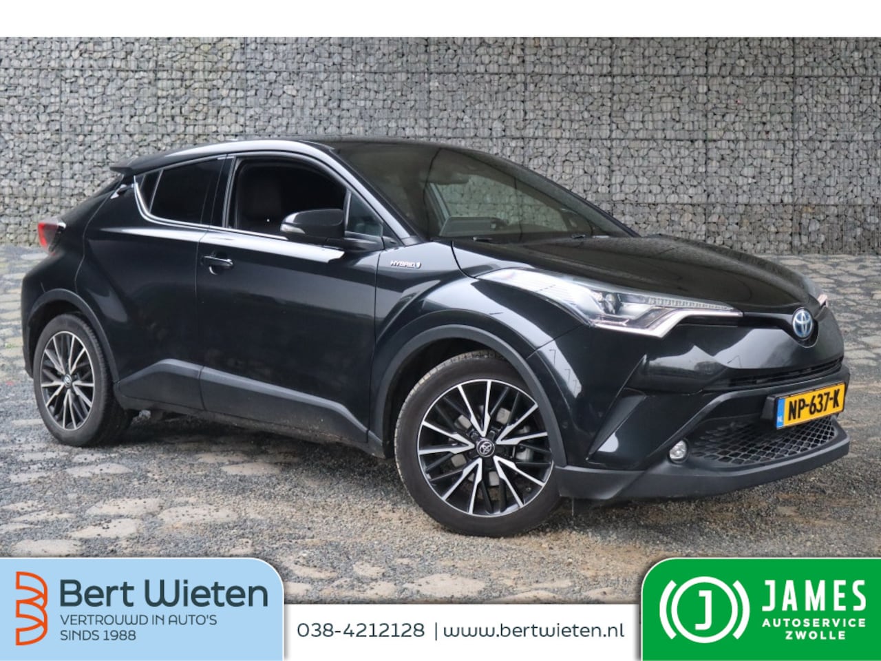 Toyota C-HR - 1.8 Hybrid Premium | Geen import | Trekhaak | Stoelverwarming | - AutoWereld.nl