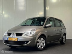 Renault Grand Scénic - 1.6-16v 7-persoons [ NAP trekhaak pano ]