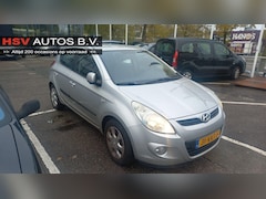 Hyundai i20 - 1.6i i-Catcher airco 4-deurs org NL