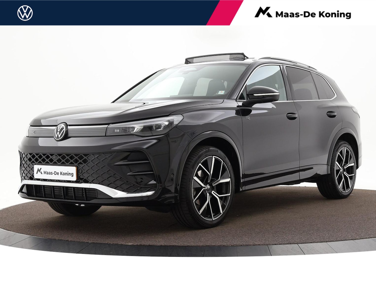 Volkswagen Tiguan - 1.5 Tsi 150pk DSG R-Line Business · Keyless · Panoramadak · Head-up · Massage · 360 Camera - AutoWereld.nl