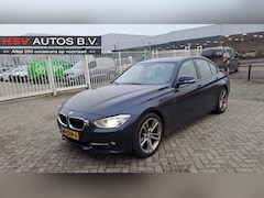 BMW 3-serie - 320i Upgrade Edition navi LEER org NL