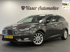 Ford Focus Wagon - 1.0 Titanium*Winterpakket*Navi*Cruise-Control*Trekhaak*PDC