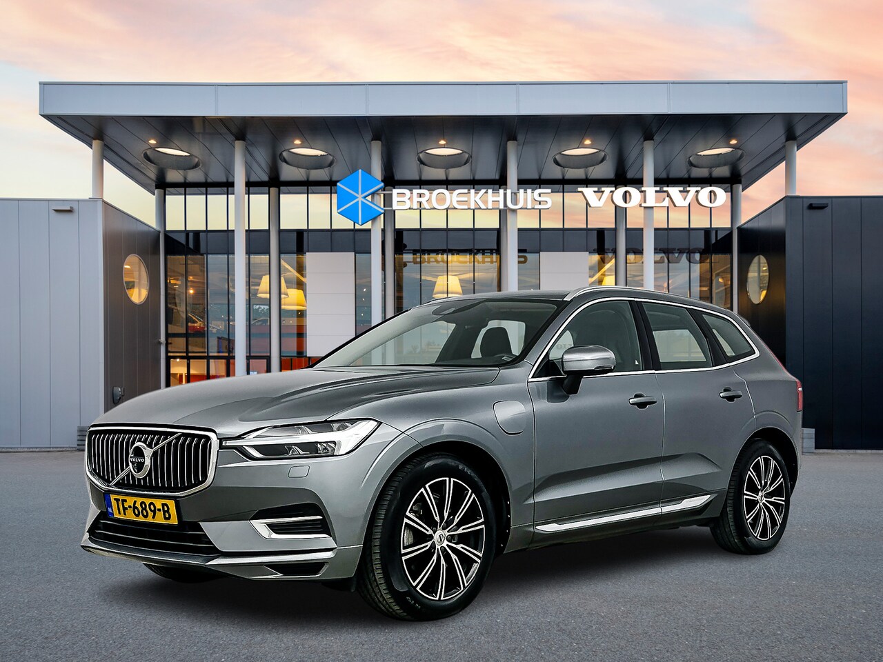 Volvo XC60 - T8 Recharge AWD Inscription | 360 Camera | Harman Kardon | Leder dashboard | Adaptieve cru - AutoWereld.nl