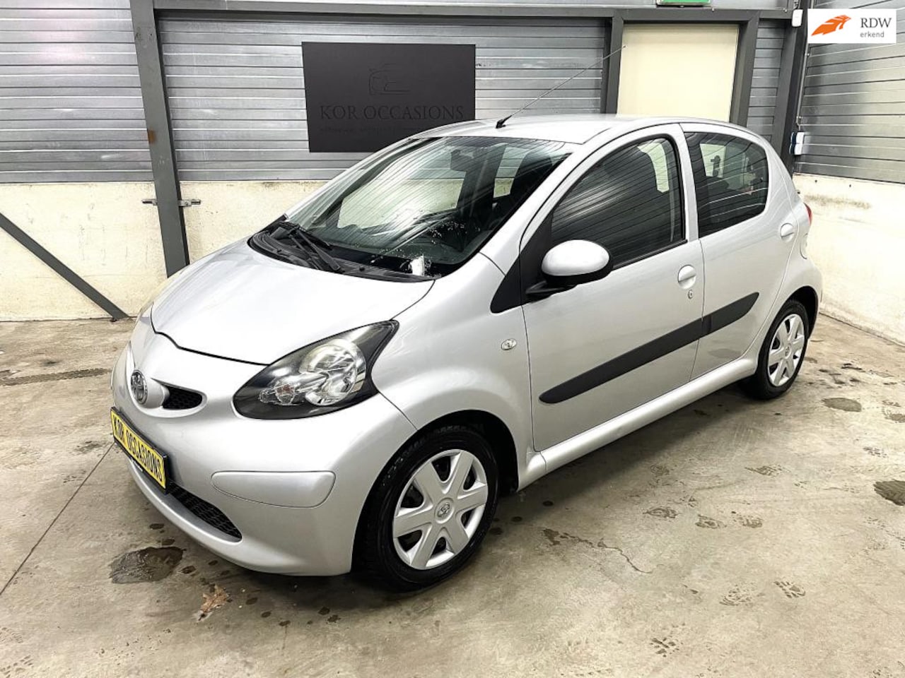 Toyota Aygo - 1.0-12V + AIRCO APK elektrisch pakket 5 deurs - AutoWereld.nl