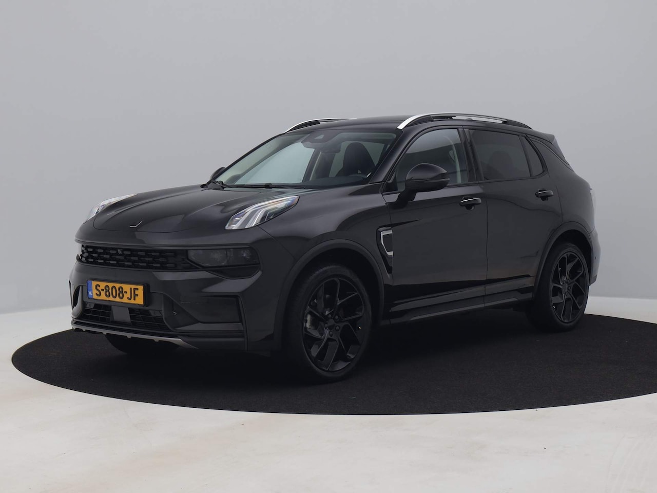 Lynk & Co 01 - 1.5 1.5 Plug-in Hybrid | 360° | BLACK | VOL LEDER | NLD AUTO - AutoWereld.nl