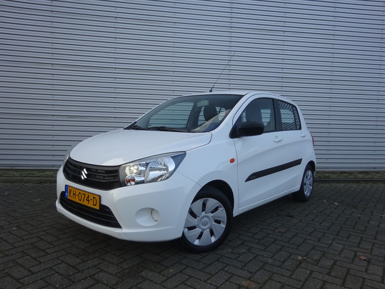 Suzuki Celerio - 1.0 Style Airco / Elektr. ramen / NAP - AutoWereld.nl